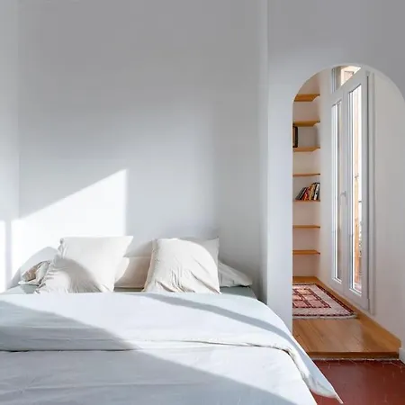 Superbe Appart, Central, Petit Balcon & Vue Place Appartement *